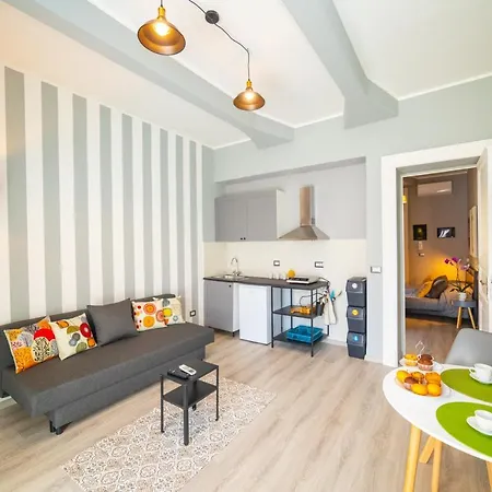 Daire Loft85 - Self Check-in Centro! Messina